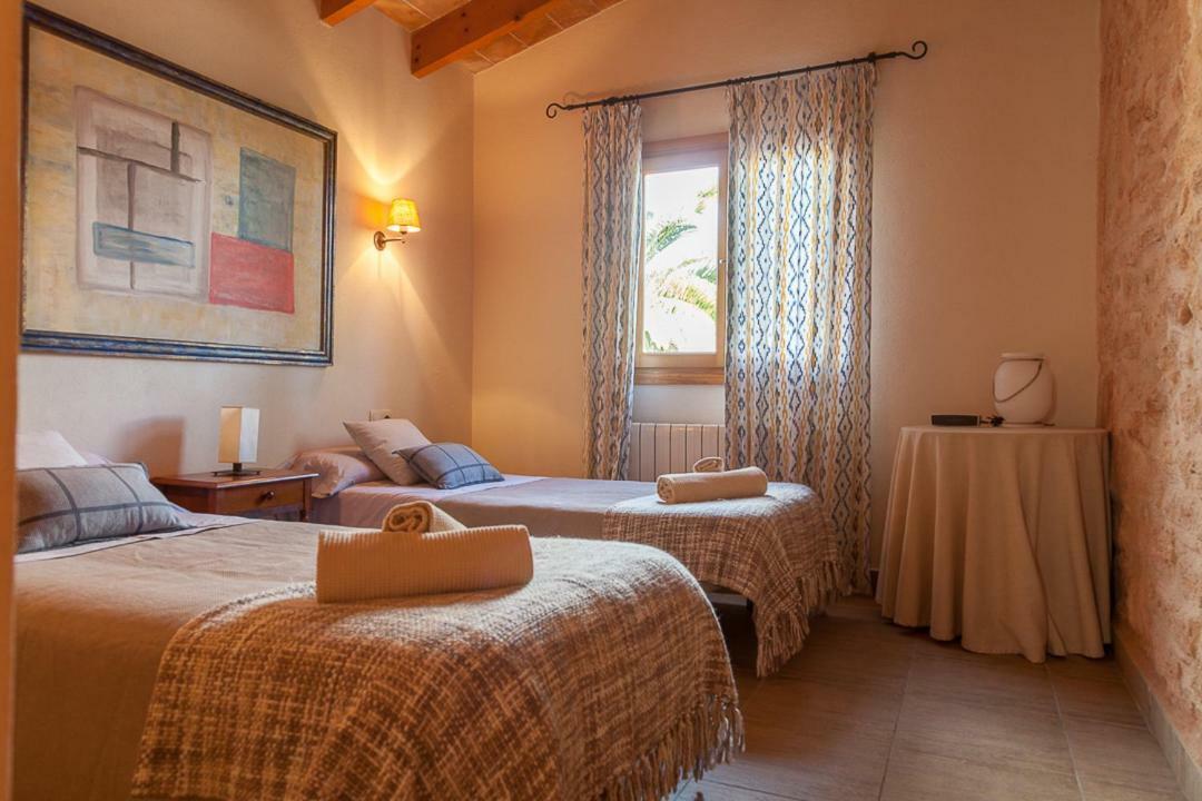 Es Moli De Na Sebastiana Villa Ses Salines  Exteriör bild